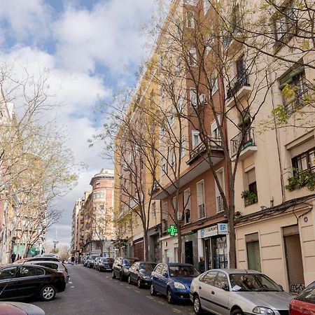 Charming Retiro Chic Apartment Madrid Luaran gambar